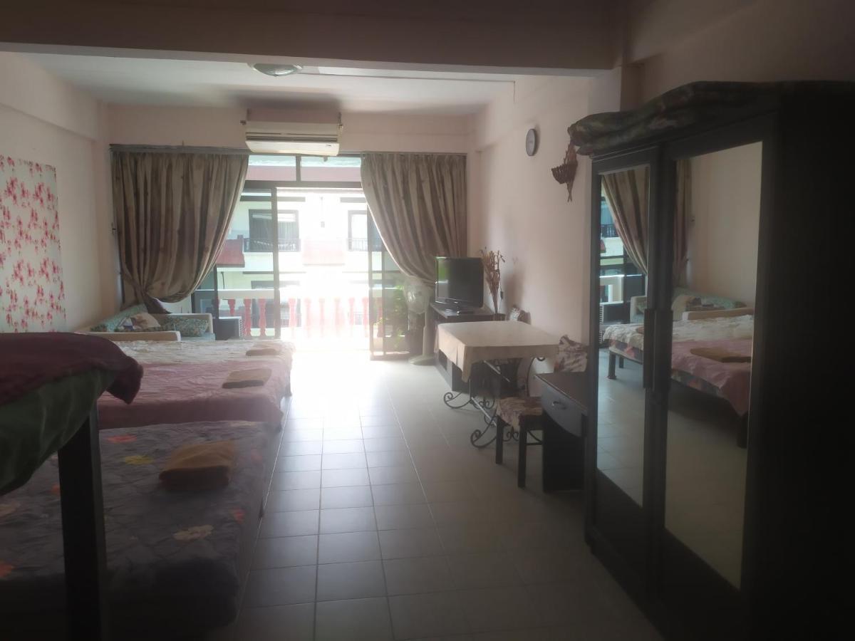 Sv. House Hotel Jomtien Beach Exterior foto